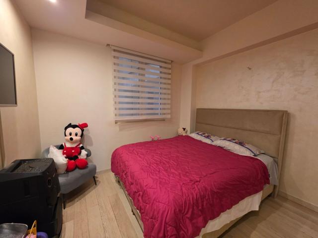 Luksuzno opremljen dvosoban stan 80m² u Budvi, Rozino