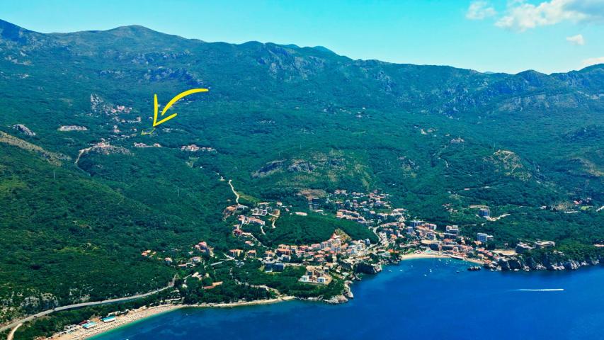 Urbanizovano zemljište 802m² sa panoramskim pogledom na more u Kuljačama, Budva