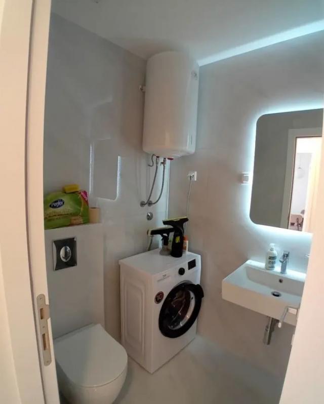 Na prodaju jednosoban stan 51 m² sa panoramskim pogledom na more i garažnim mestom – Dubovica, Budva