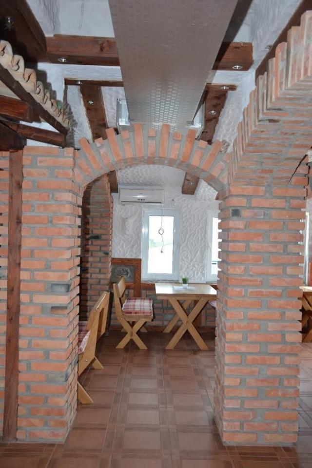 Hotel 1.200m² sa restoranom i placem 800m² – Donji Štoj, Ulcinj
