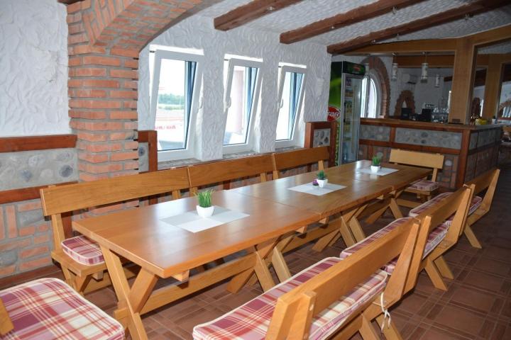 Hotel 1.200m² sa restoranom i placem 800m² – Donji Štoj, Ulcinj