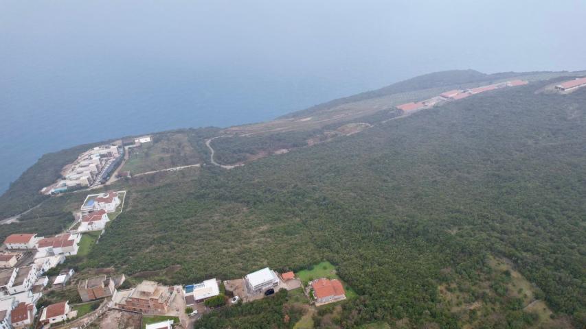Urbanizovan plac 2500m2 sa pogledom na more- Krimovica, Kotor