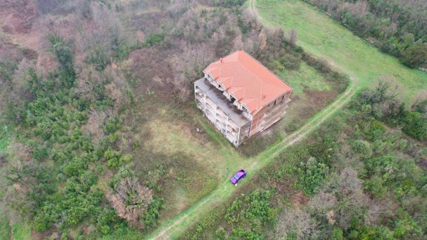 Urbanizovan plac 2500m2 sa pogledom na more- Krimovica, Kotor
