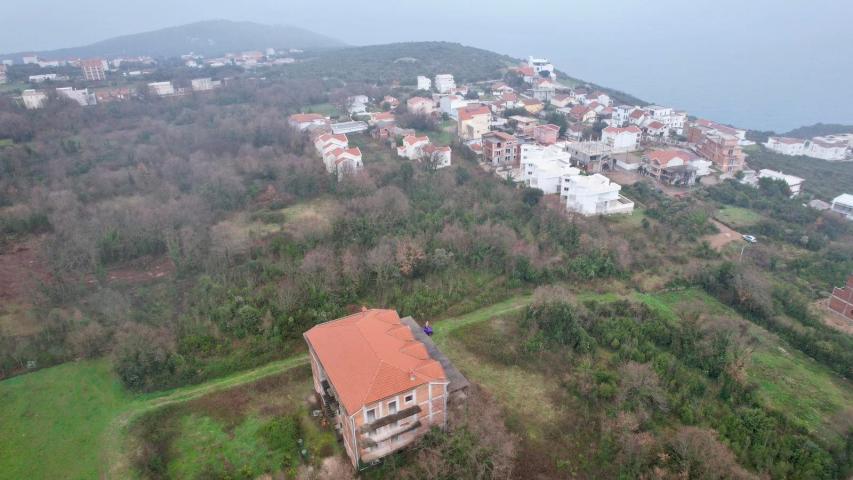 Urbanizovan plac 2500m2 sa pogledom na more- Krimovica, Kotor