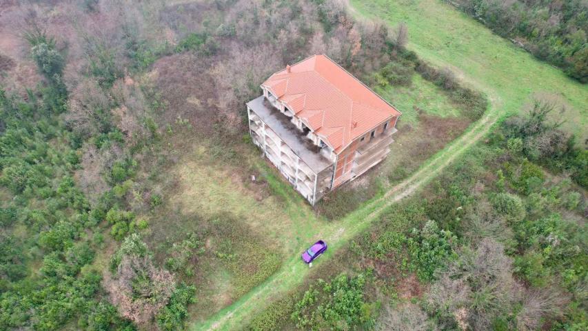 Urbanizovan plac 2500m2 sa pogledom na more- Krimovica, Kotor