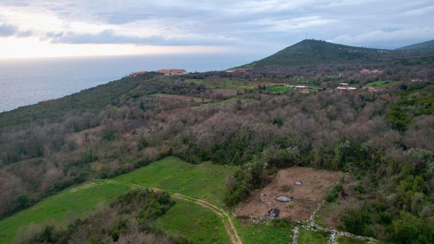 Urbanizovano zemljište 615m² sa pogledom na more – Krimovica, Kotor