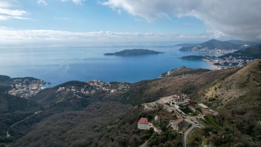 Urbanizovan plac 1118m2 sa pogledom na more-Kuljace, Budva