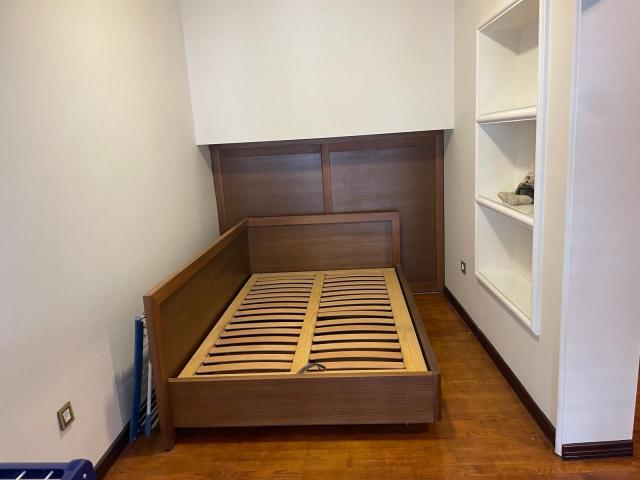 Dvosoban Stan 130m2 sa parking mestom na atraktivnoj lokaciji u Budvi (IZDAVANJE NA DUZI PERIOD)