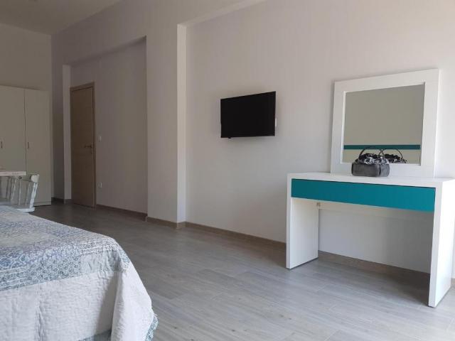 Trospratna kuća 498m² sa placem 714m² na atraktivnoj lokaciji u Budvi – Babilonija
