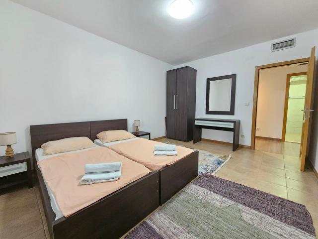 Dvosoban namesten stan 90m2 sa pogledom na more na atraktivnoj lokaciji -Becici