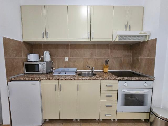 Dvosoban namesten stan 90m2 sa pogledom na more na atraktivnoj lokaciji -Becici
