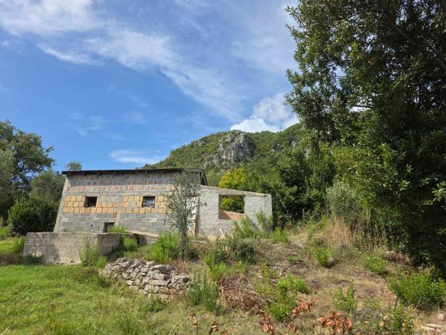 Urbanizovan plac sa trajnim pogledom na more – 1.058 m², Podi, Herceg Novi