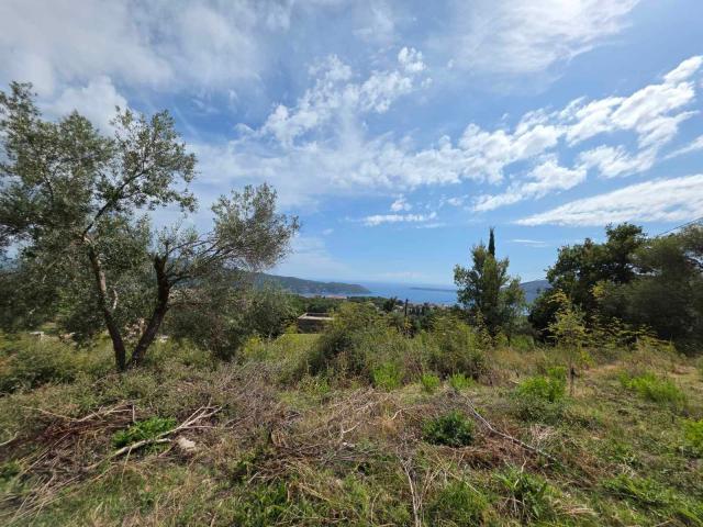 Urbanizovan plac sa trajnim pogledom na more – 1.058 m², Podi, Herceg Novi
