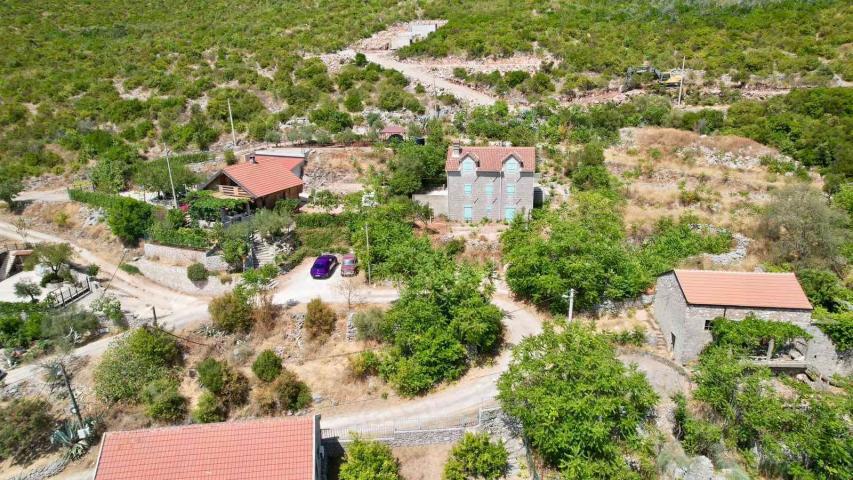 Autentična kamena kuća 138 m² na placu 566 m²– Zagora, Kotor