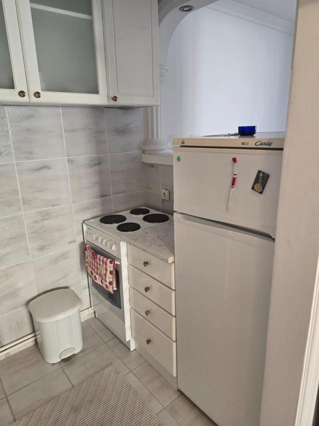 Dvosoban namesten stan 64m2, Podkosljun-Budva ( Na duzi period)