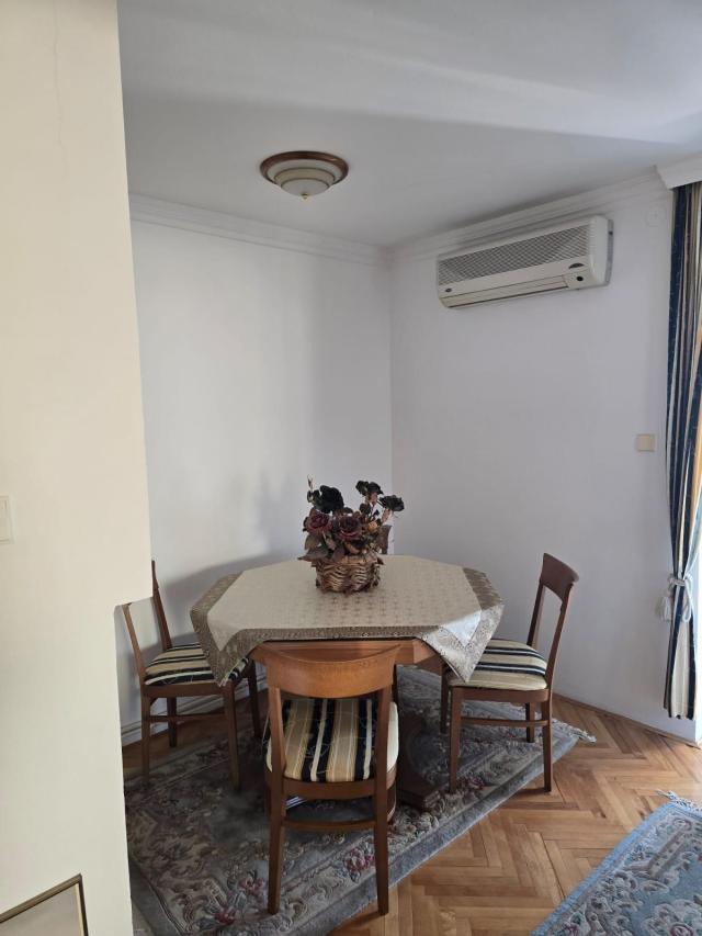 Dvosoban namesten stan 64m2, Podkosljun-Budva ( Na duzi period)