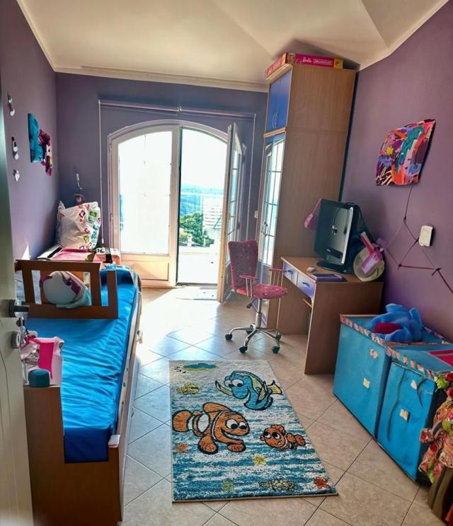 Luksuzna vila 440 m² sa 7 spavaćih soba i panoramskim pogledom na more-Prijevor, Budva