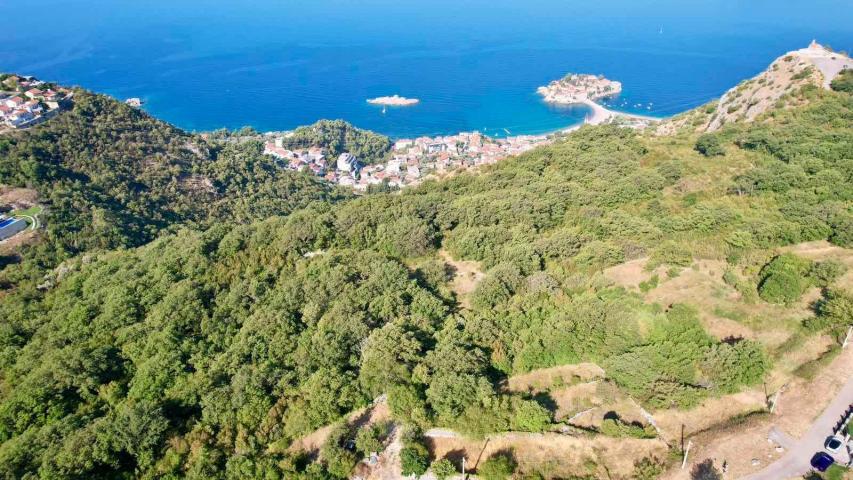 Urbanizovan plac 1250m2 sa panoramskim pogledom na more – Blizikuće, Budva