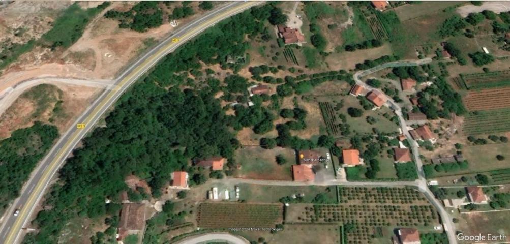 Plac 1200 m² – Farmaci, Podgorica, odlična lokacija za stambenu ili poslovnu gradnju