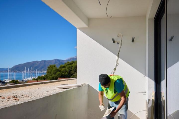 Jednosoban apartman 56.84m2 u novom kompleksu sa panoramskim pogledom na more – Tivat