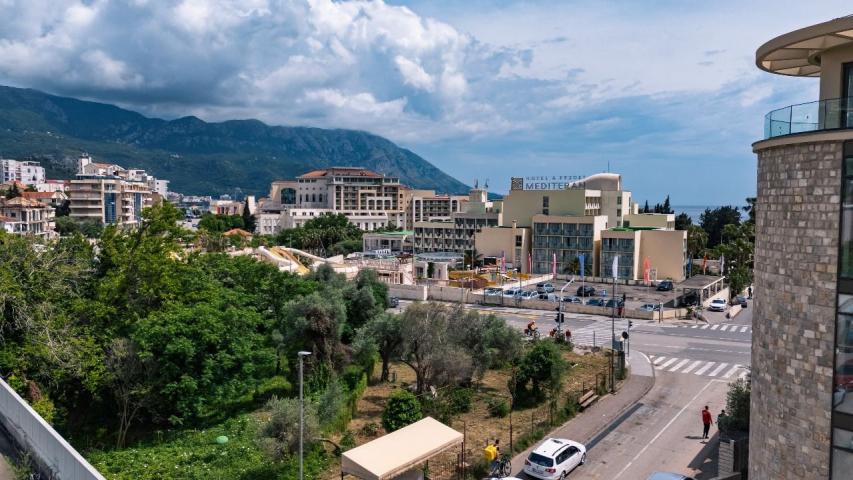 Dvosoban stan 94.85m² sa pogledom na more u ekskluzivnom kompleksu u izgradnji, na atraktivnoj lokac