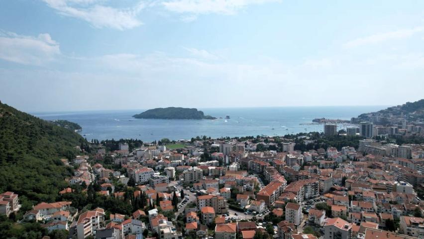 Prodaja urbanizovanog placa 318 m²-Budva, Podkošljun