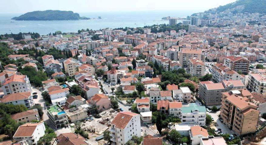 Prodaja urbanizovanog placa 318 m²-Budva, Podkošljun