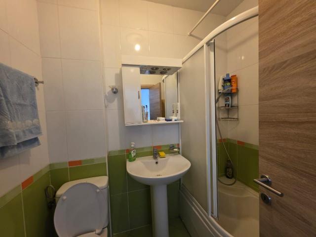 Prodaja dvosobnog stana 56 m² sa garažom – Bečići, Budva