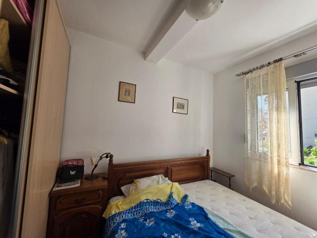 Prodaja dvosobnog stana 56 m² sa garažom – Bečići, Budva