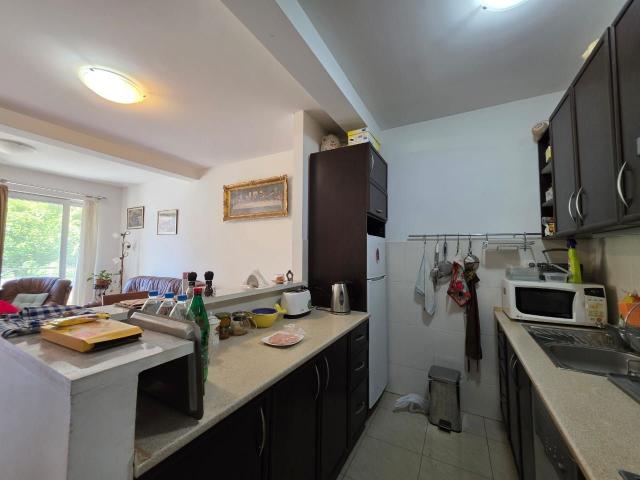 Prodaja dvosobnog stana 56 m² sa garažom – Bečići, Budva