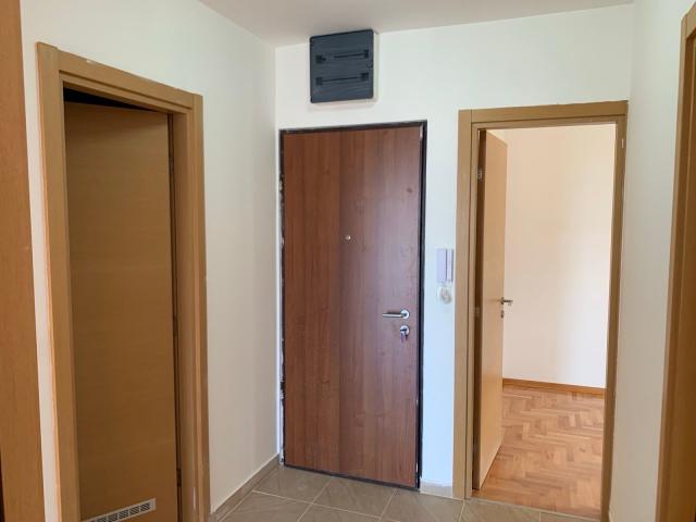 Na prodaju dvosoban stan 56 m² sa pogledom na more – Budva, Dubovica