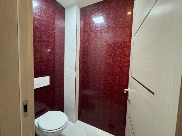 Prodaja moderno opremljenog dvosobnog stana 82 m² – Budva, Rozino | Nivel zgrada