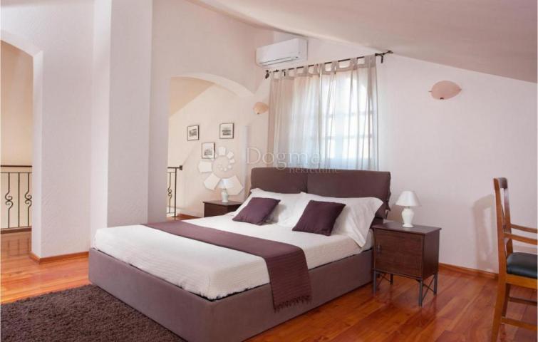 Haus Poreč, 330m2
