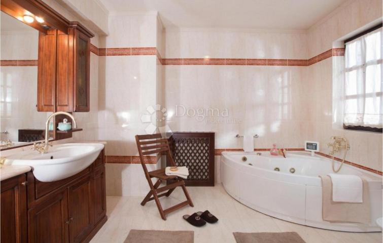 Haus Poreč, 330m2