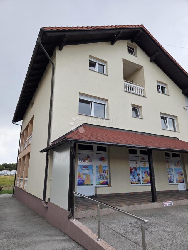 odlična kuća za prodaju sa poslovnim prostorom Sesvete, Kraljevački novaki 