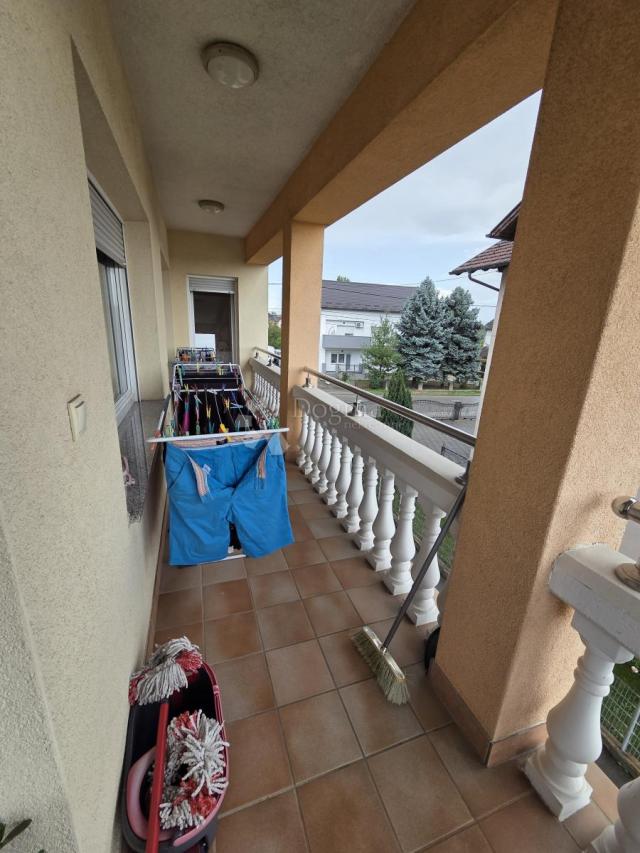 odlična kuća za prodaju sa poslovnim prostorom Sesvete, Kraljevački novaki 