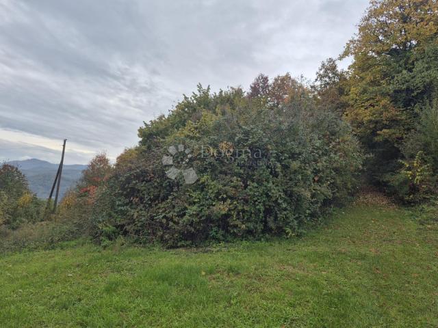 Izvanredna prilika za kupnjom posjeda od 125.634m² nadomak Slovenije!