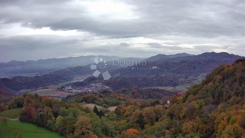 Izvanredna prilika za kupnjom posjeda od 125.634m² nadomak Slovenije!