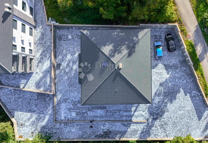 Izuzetno kvalitetna novogradnja u blizini centra Matulja