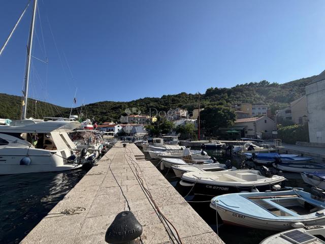 House Valun, Cres, 105m2