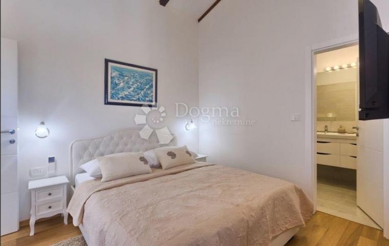 Haus Frata, Poreč, 292m2