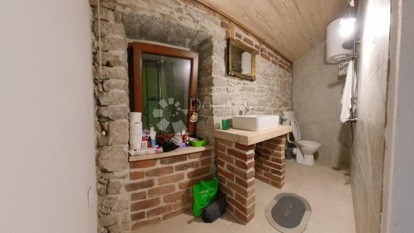 House Grohote, Šolta, 85m2