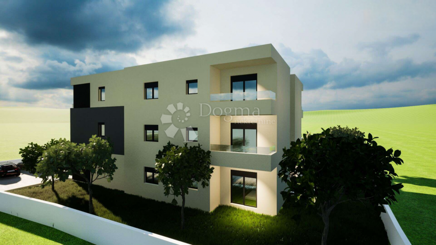 Wohnung Tribunj, 98,95m2