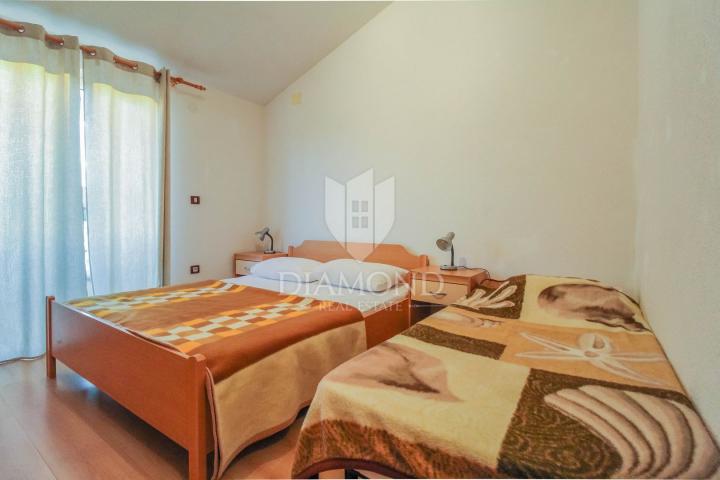 Umag okolica, poslovni objekt i apartmanska kuća idealni za investiciju