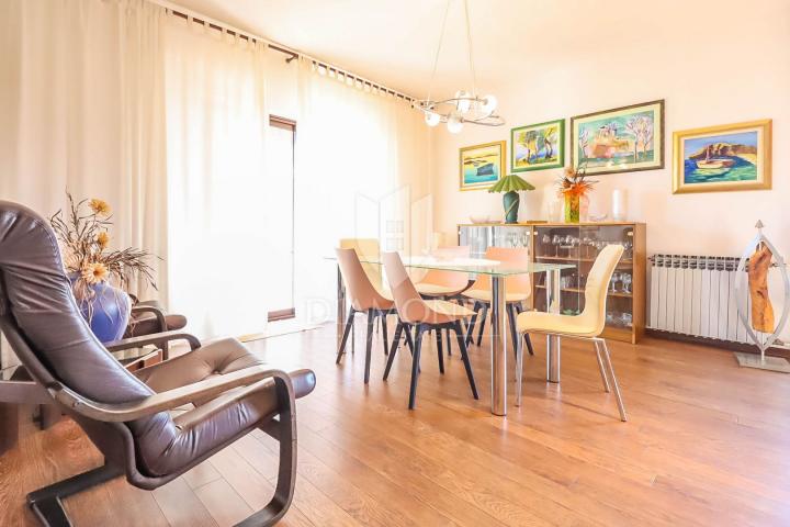 Pula, prekrasna kuća sa više apartmana na mirnoj lokaciji