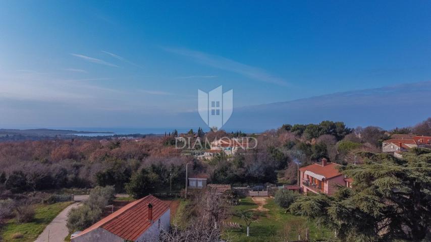 Poreč, okolica, luksuzni dvoetažni stan sa bazenom!