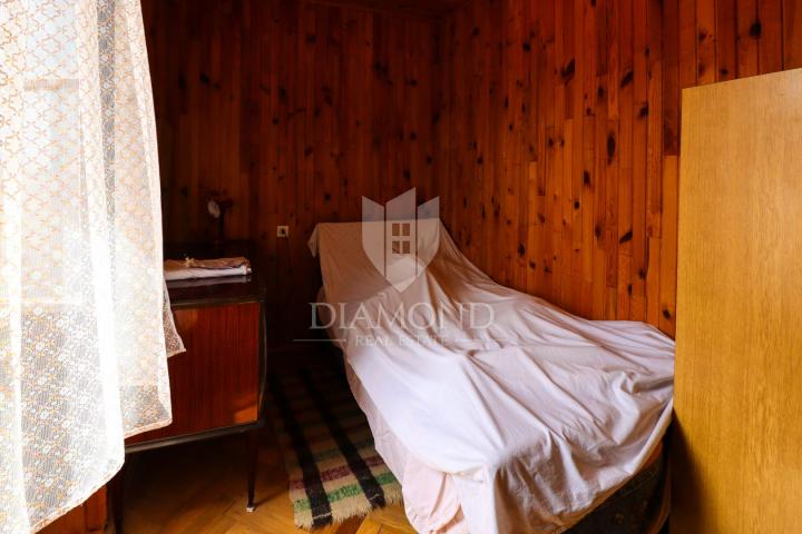 Poreč, okolica, istarska kamena kuća sa dvorištem!