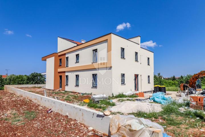 Poreč, ground floor apartment with garden 500 m from the sea!