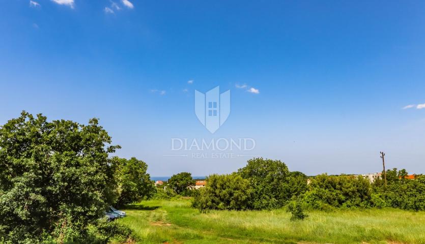 Poreč, ground floor apartment with garden 500 m from the sea!