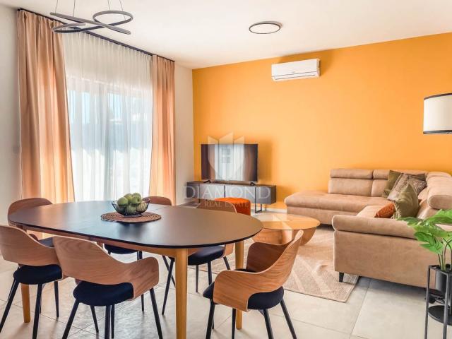 Medulin, okolica, Moderna Villa 300 metara od mora 